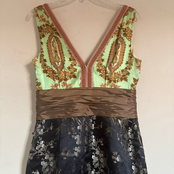 Women's Phoebe Couture Silk Mixed Print Sheath Dress Size 10 Floral - Picture 9 of 13